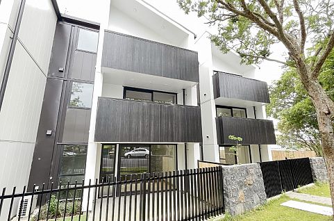 17/31 Reynolds Place