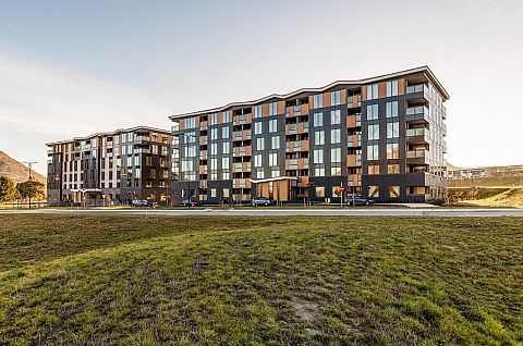 510B/16 Mountain Ash Drive