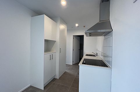 208/28C Eileen Newey Place